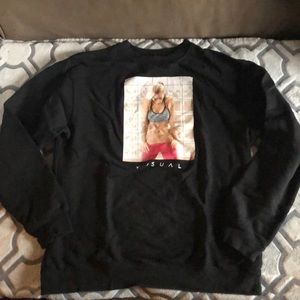 Visual black crewneck sweater